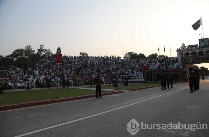 'İki nükleer güç el sıkıştı'