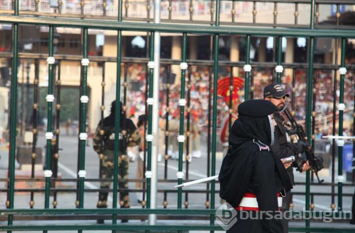 'İki nükleer güç el sıkıştı'