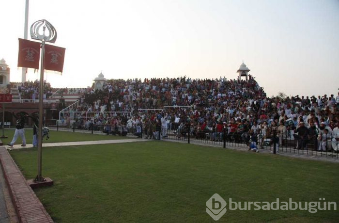 'İki nükleer güç el sıkıştı'