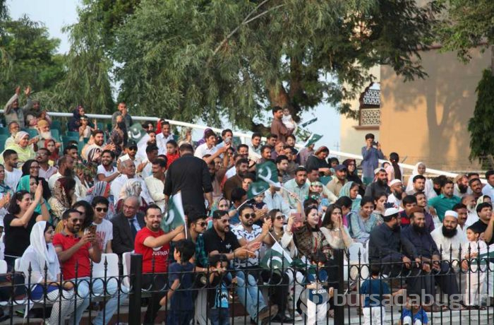 'İki nükleer güç el sıkıştı'