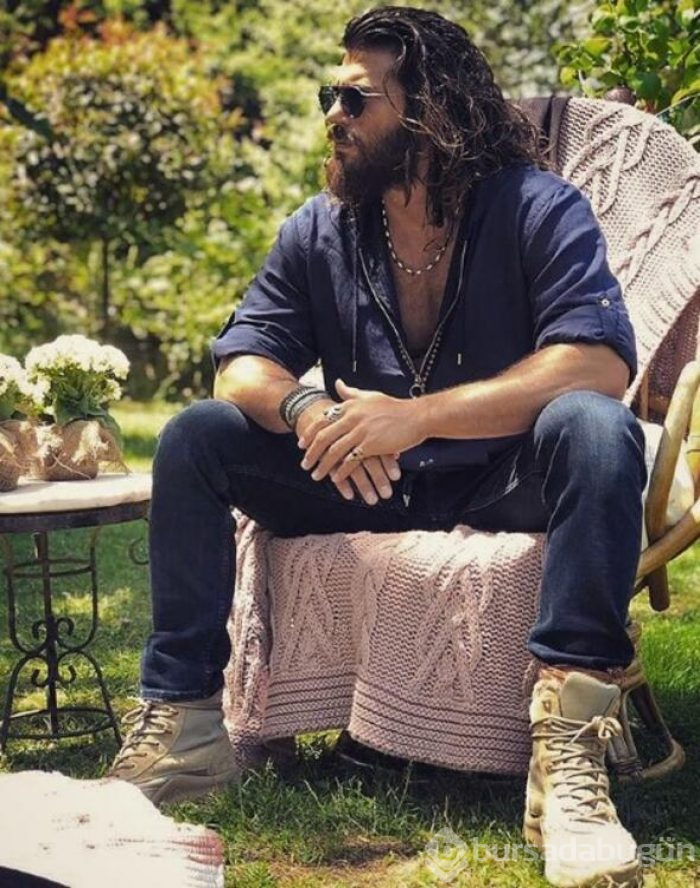 Can Yaman, ünlü tenisçi ile tanıştı