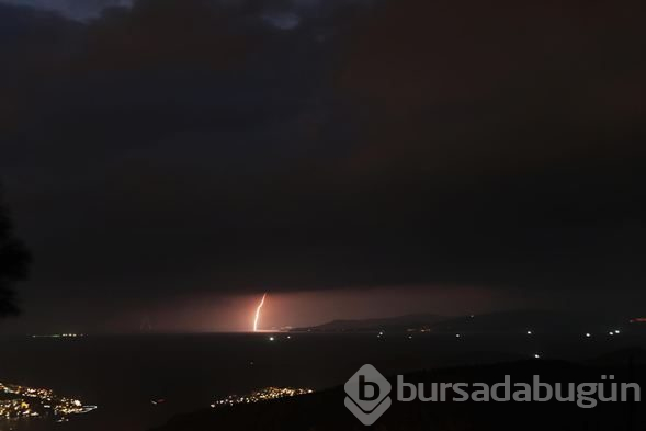 Yıldırımlar Bodrum'u aydınlattı!