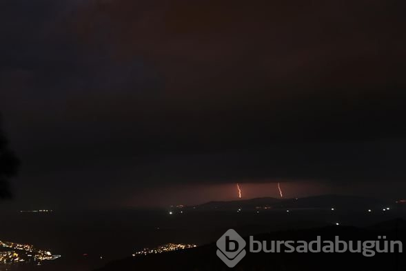 Yıldırımlar Bodrum'u aydınlattı!