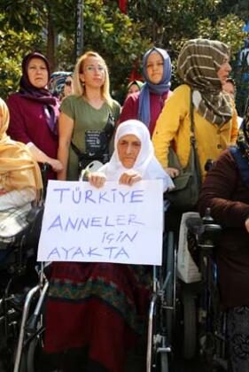 Diyarbakır annelerine 81 ilden destek