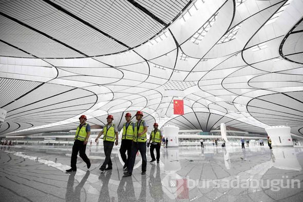 Çin'in yeni havalimanı Daxing Havalimanı açıldı
