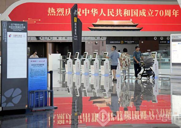Çin'in yeni havalimanı Daxing Havalimanı açıldı