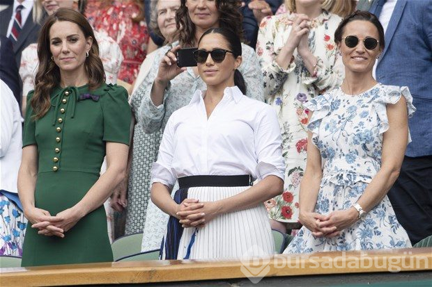 Meghan Markle: "Rahat bırakın kadını, bebeğini emziriyor"