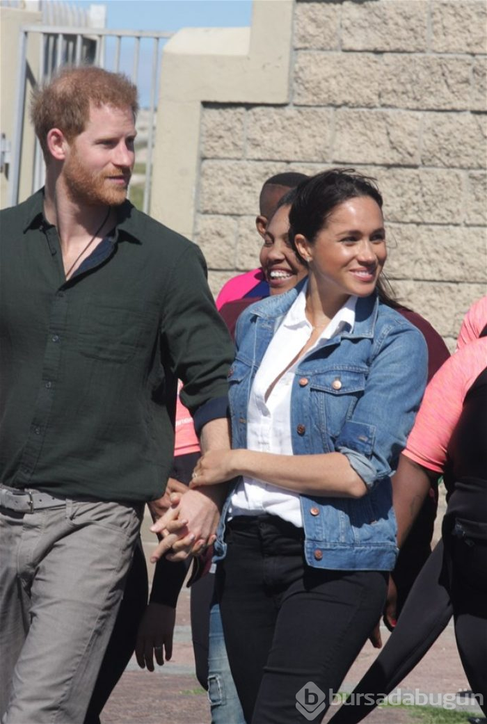 Meghan Markle: "Rahat bırakın kadını, bebeğini emziriyor"