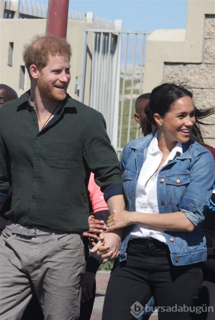 Meghan Markle: "Rahat bırakın kadını, bebeğini emziriyor"