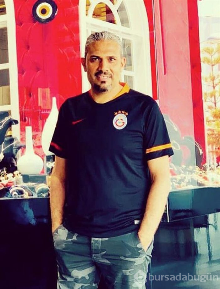 Bir ilçe yasa boğuldu... 4 kardeş yan yana toprağa verildi