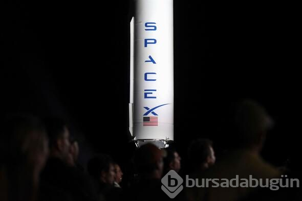 Elon Musk "Starship"i tanıttı