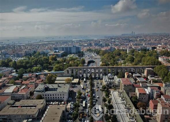 Bozdoğan Kemeri'nin restoresi sırasında tarihi buluntulara ulaşıldı