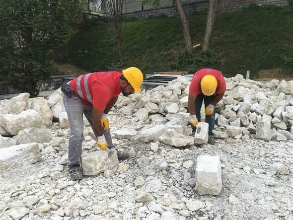 Bozdoğan Kemeri'nin restoresi sırasında tarihi buluntulara ulaşıldı