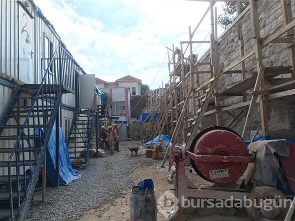 Bozdoğan Kemeri'nin restoresi sırasında tarihi buluntulara ulaşıldı