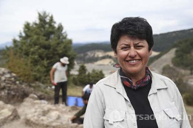 Kahin Tepe kazısında, Akeramik Neolitik döneme ait eserler bulundu 