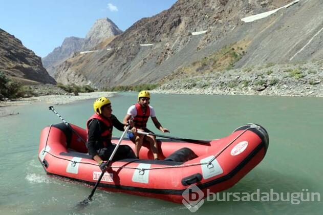 Zap Vadisi'nde 'rafting spor merkezi'