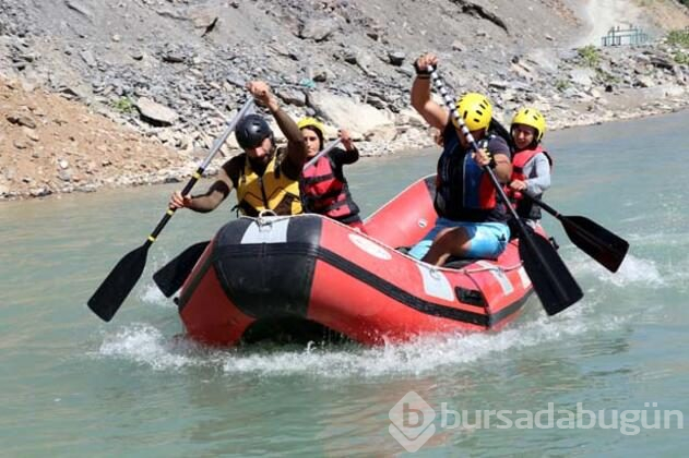Zap Vadisi'nde 'rafting spor merkezi'