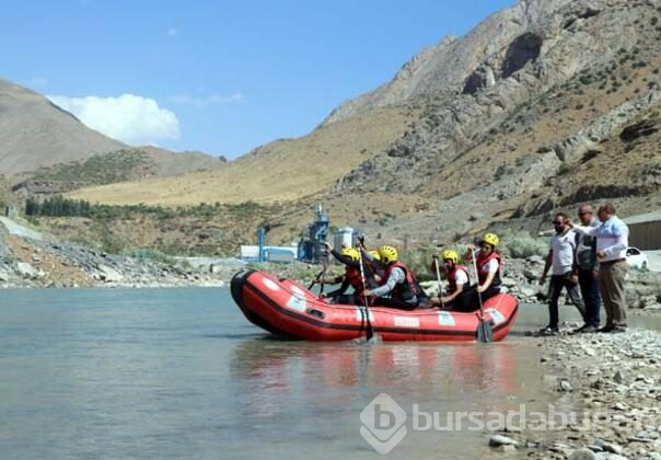 Zap Vadisi'nde 'rafting spor merkezi'