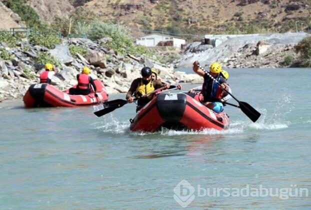 Zap Vadisi'nde 'rafting spor merkezi'
