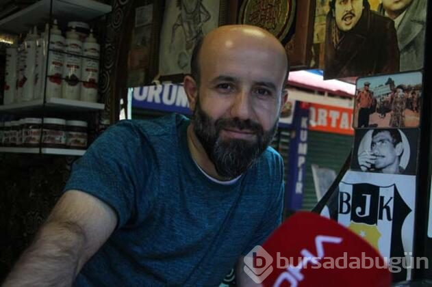 Çöken yolu lağım kokusu sardı