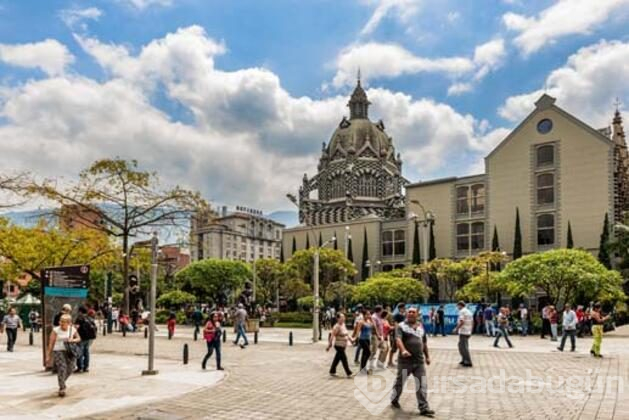 Medellin, son yılların ünlü dizisi Narcos ile gündemde