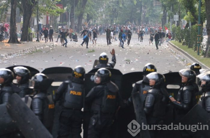 protestoda 210 yaralı 649 gözaltı!