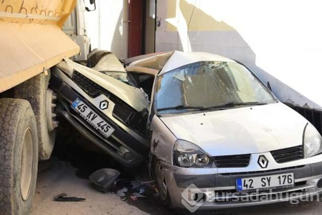 Mahallede araç bırakmadı 