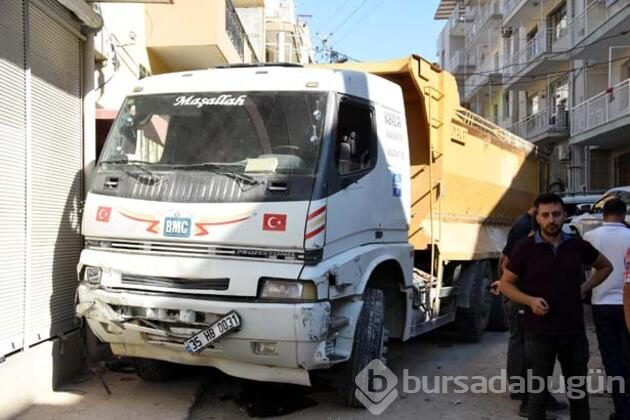 Mahallede araç bırakmadı 