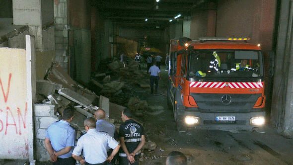 Otogardaki metruk binalar yıkıldı