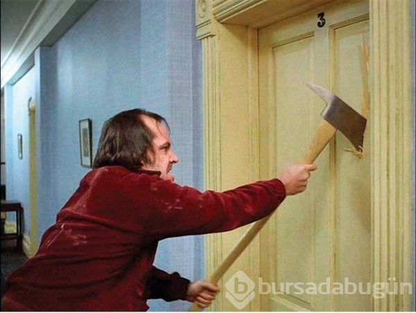 Jack Nicholson'ın kullandığı balta 200 bin dolara satıldı