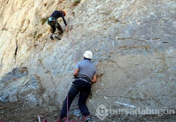 4 bin metreyi aşan kaya tırmanışı!