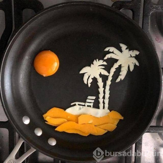 Yumurta ile resmen sanat yaptı!