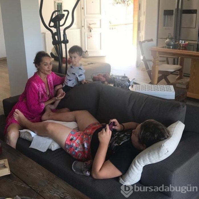 Ünlüler ev hallerini paylaştı 