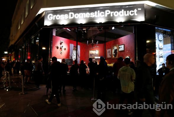 Sokak sanatçısı Banksy Londra'da dükkan açtı