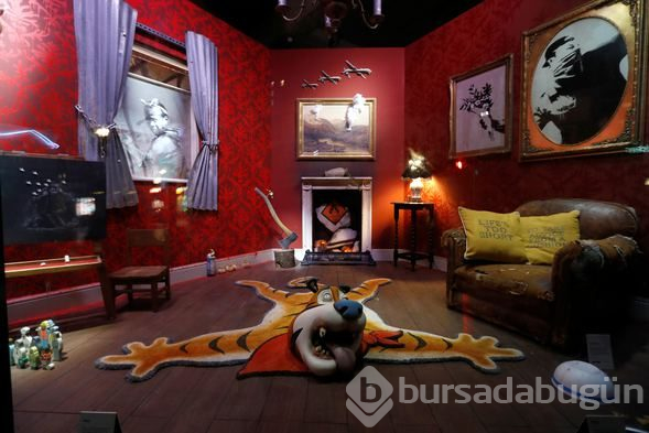 Sokak sanatçısı Banksy Londra'da dükkan açtı