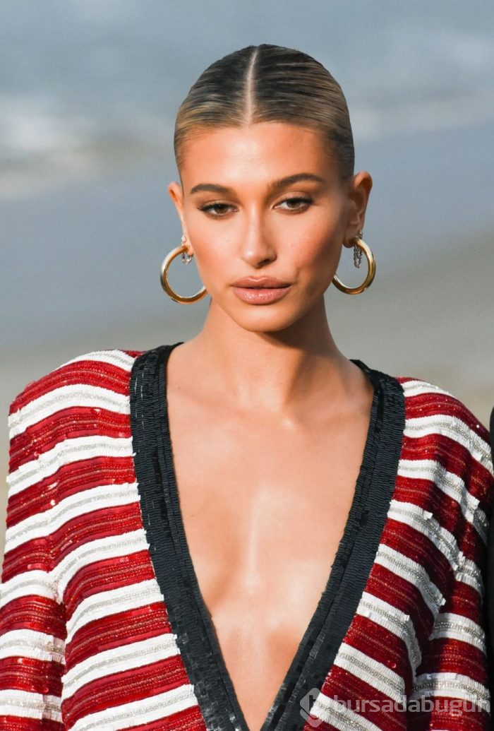 Hailey Baldwin ''kısa boyluyum'' dedi!