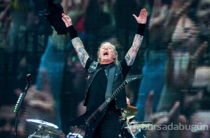 Metallica, konserlerini iptal etti!