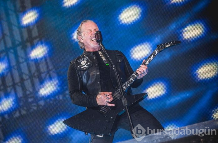 Metallica, konserlerini iptal etti!