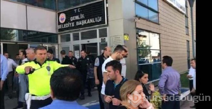 Bursa'da makam odasında rehin alındı!