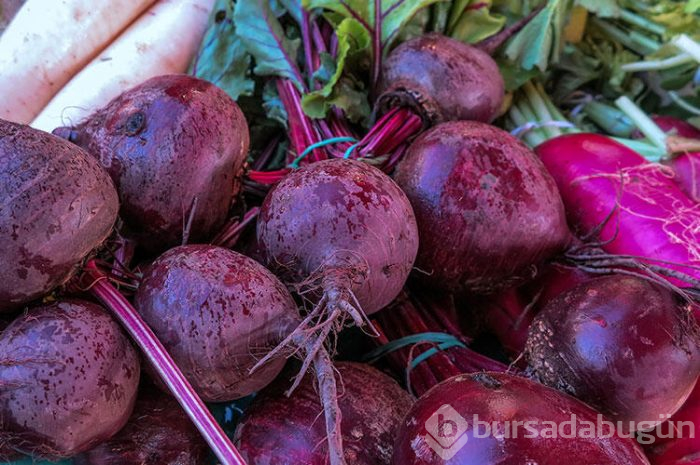 Ekimde hangi sebzeler ve meyveler yenir?