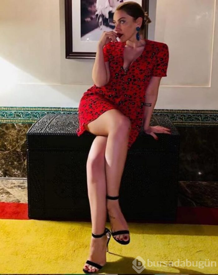 Demet Akalın'dan Hadise'ye ağır sözler!