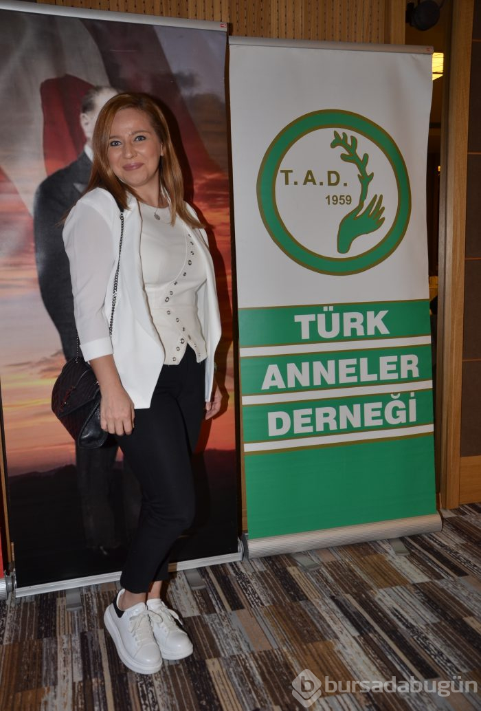 Anneler Derneği Bursa Şubesi'ne taze kan 