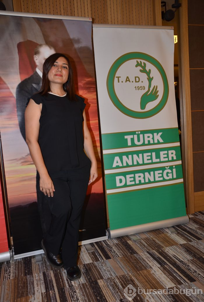 Anneler Derneği Bursa Şubesi'ne taze kan 