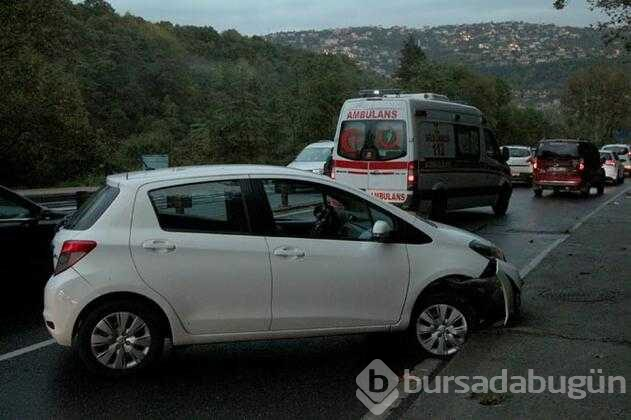 Sarıyer'de yağış nedeniyle kayganlaşan yolda zincirleme kaza!