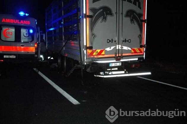  Trafik kazasında 2 kişi öldü, 4 kişi yaralandı!