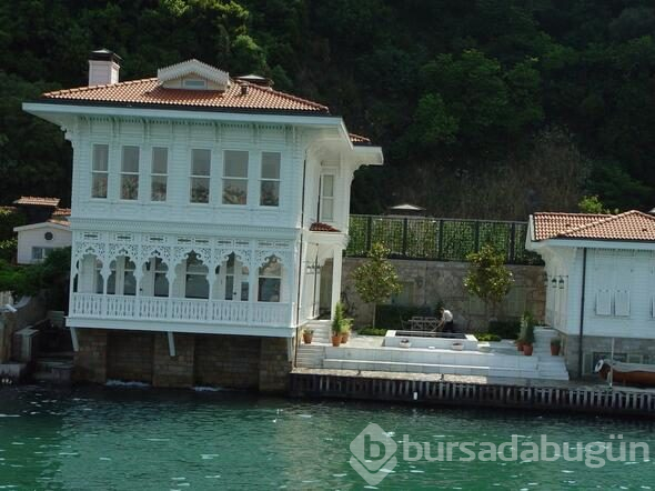 Türkiye'nin ünlü isimleri ve yaşadıkları muhteşem evler