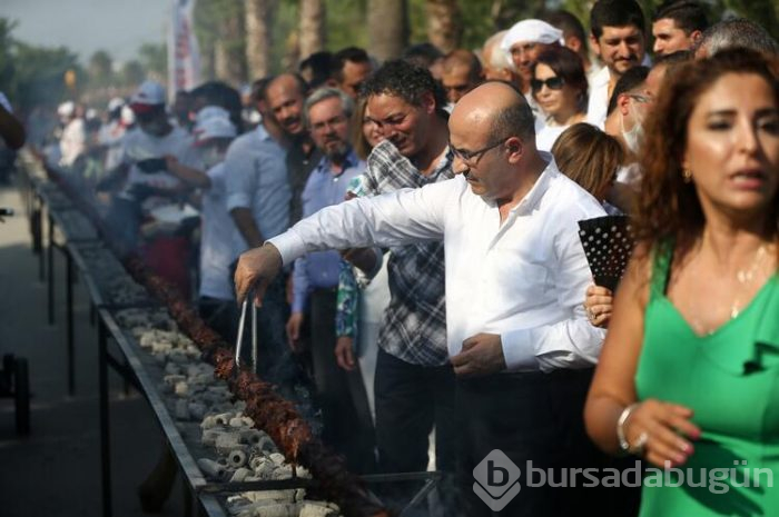 Adana'da dünya rekoru kırıldı!