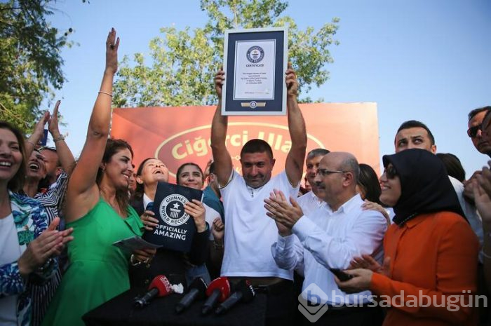 Adana'da dünya rekoru kırıldı!
