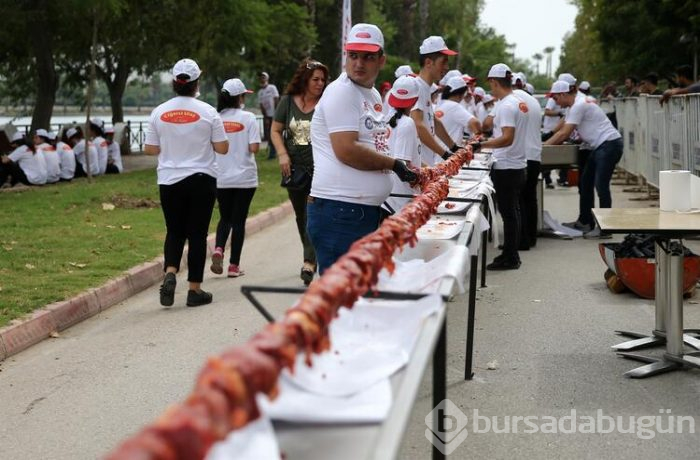 Adana'da dünya rekoru kırıldı!