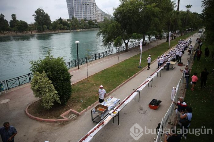Adana'da dünya rekoru kırıldı!